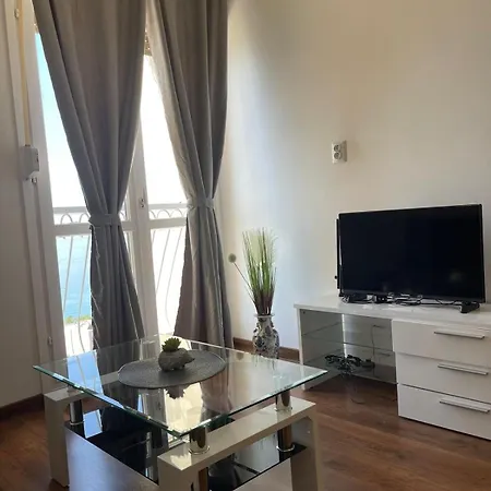 Plavi Val Split